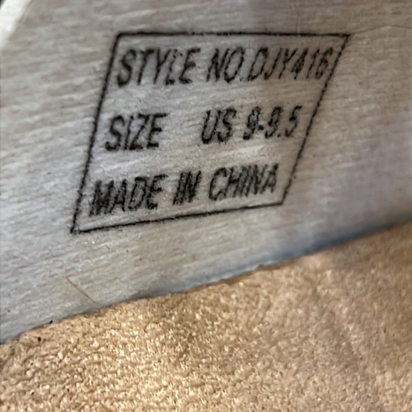 Milan Jeossy Women's Rose Gold Triple Strap Buckle Open Toe Cork Sandals 9.5 - Picture 6 of 8